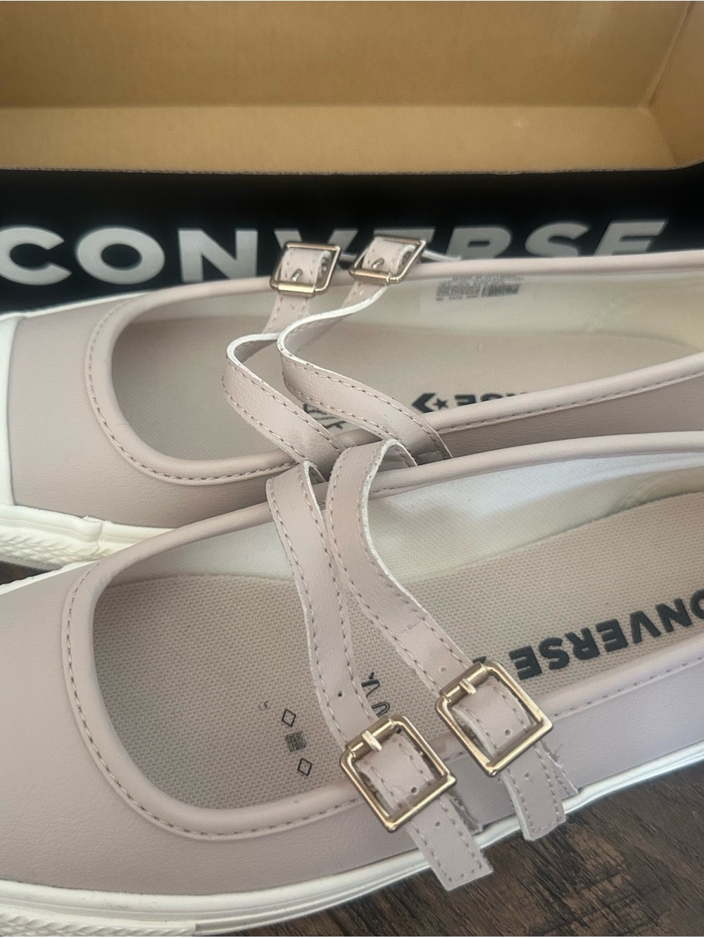 Converse Women’s Double-Strap Mary Jane Flats — Beige faux leather size 6.5